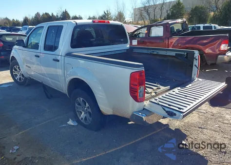 2012 Suzuki Equator Sport z USA, uszkodzony, nr VIN 5Z61D0ER5CC471064